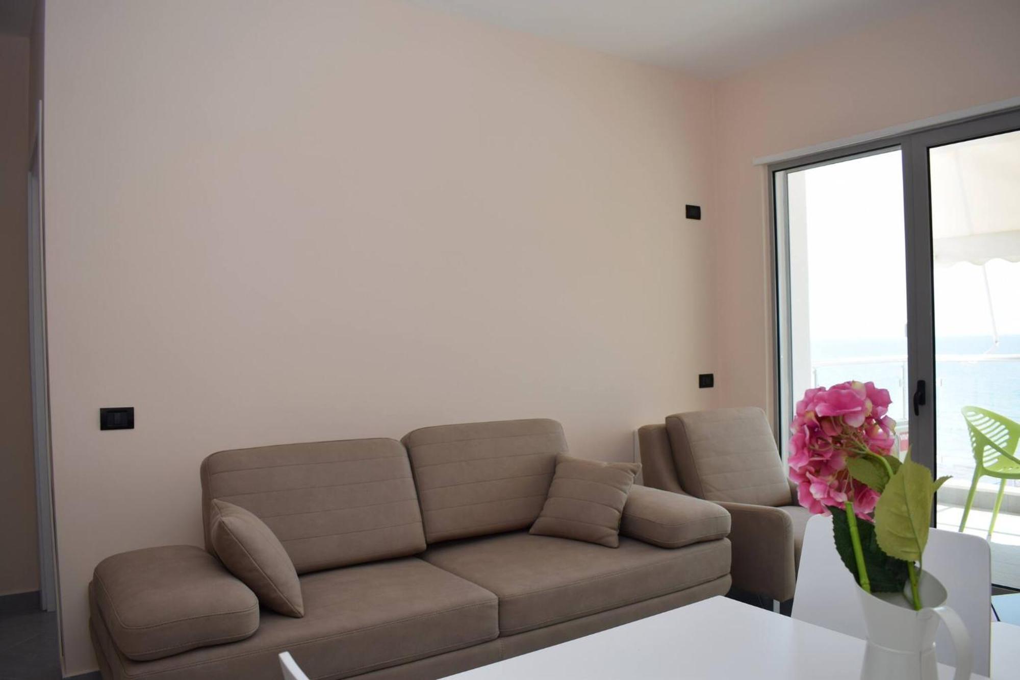 Brisa Del Mar Apartments Durrës 外观 照片
